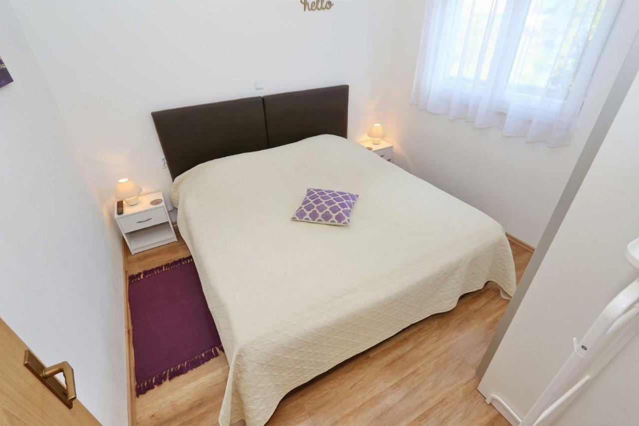 Apartmani Natali Zara Esterno foto